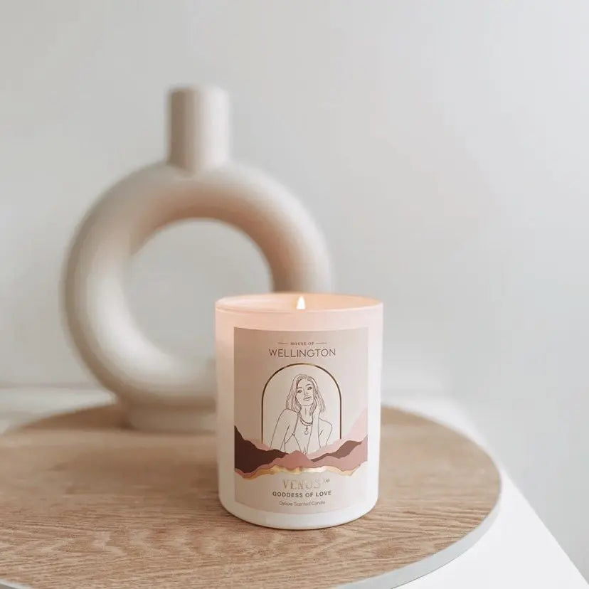 VENUS - Goddess of Love FLOWA